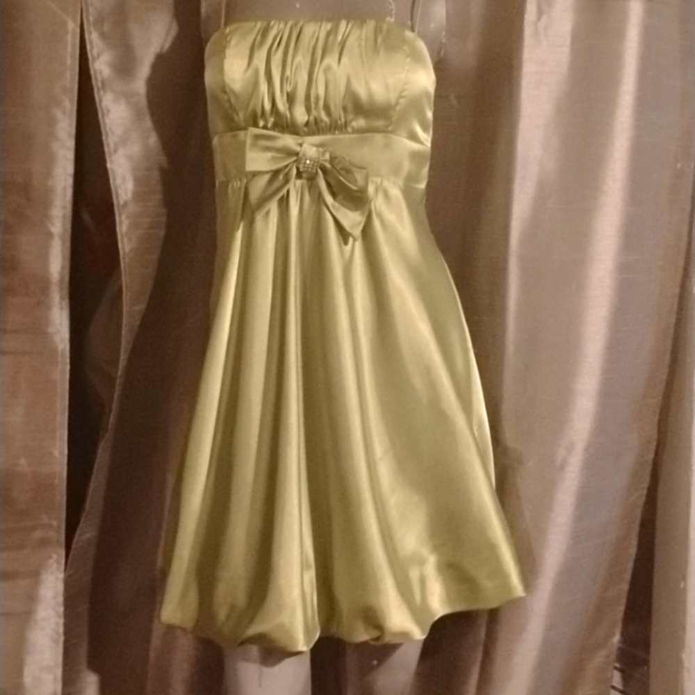 Let's fashion dress